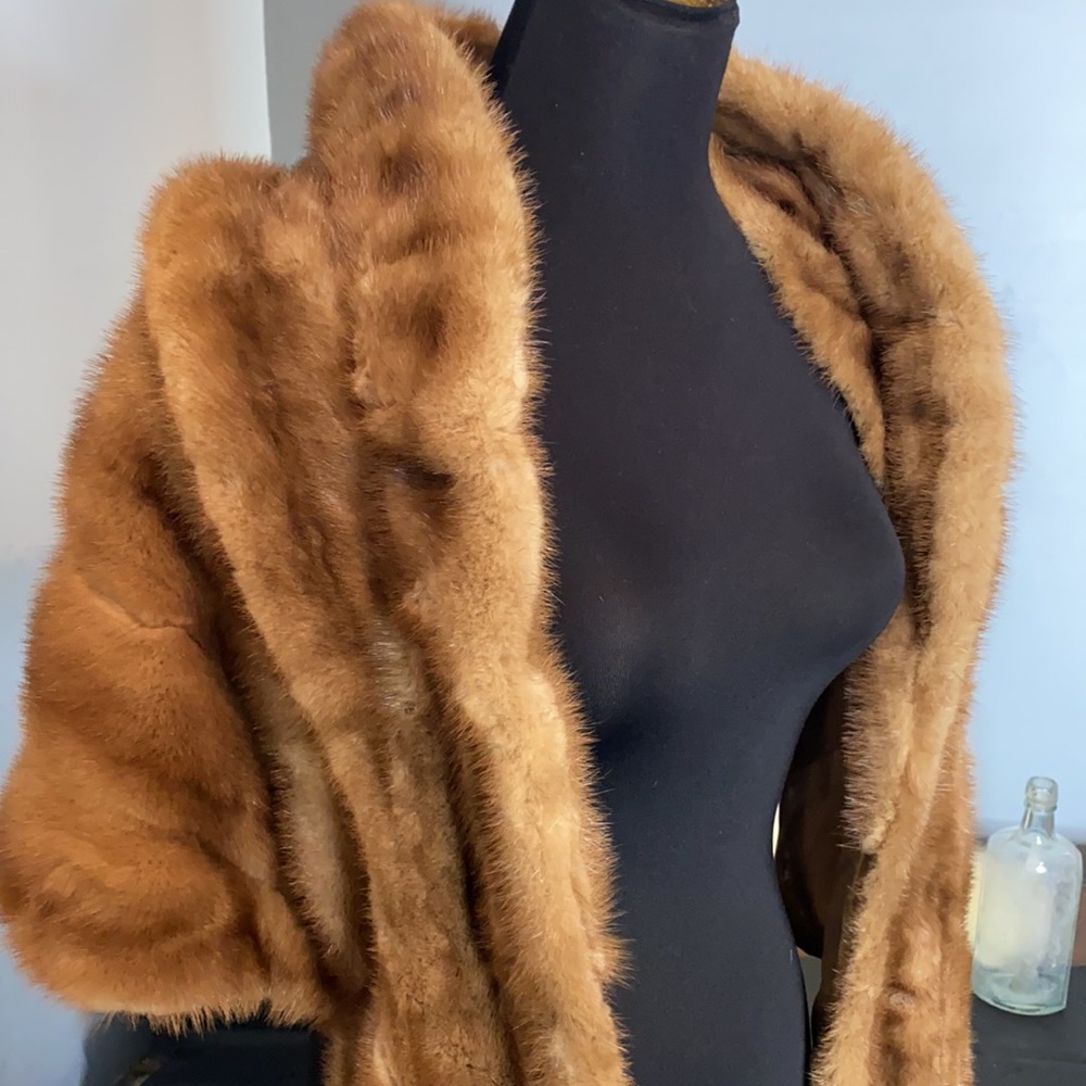 . Vintage Projansky Tan Mink Stole